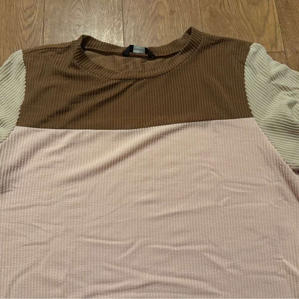 Bundle Deal! Colorblock Ribbed Shirts – 2 for 1 Sale - Picture 5 of 10